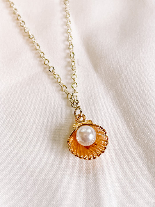 Oyster shell charm necklace